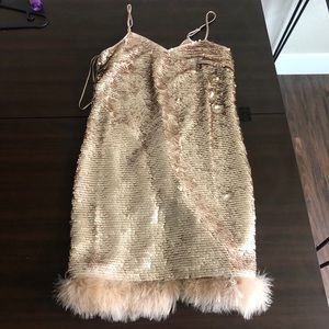 NWT cece party mini sequins dress with feathers